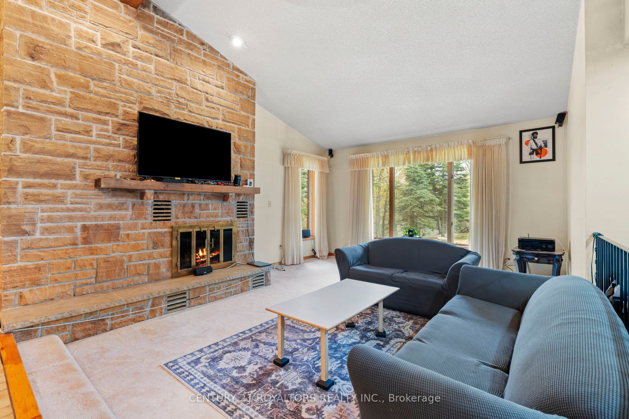 17940 Airport Road Property Photo 12