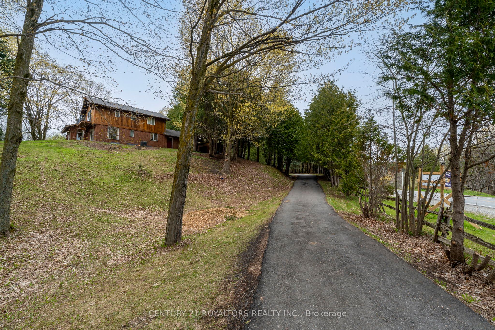 17940 Airport Road Property Photo 39