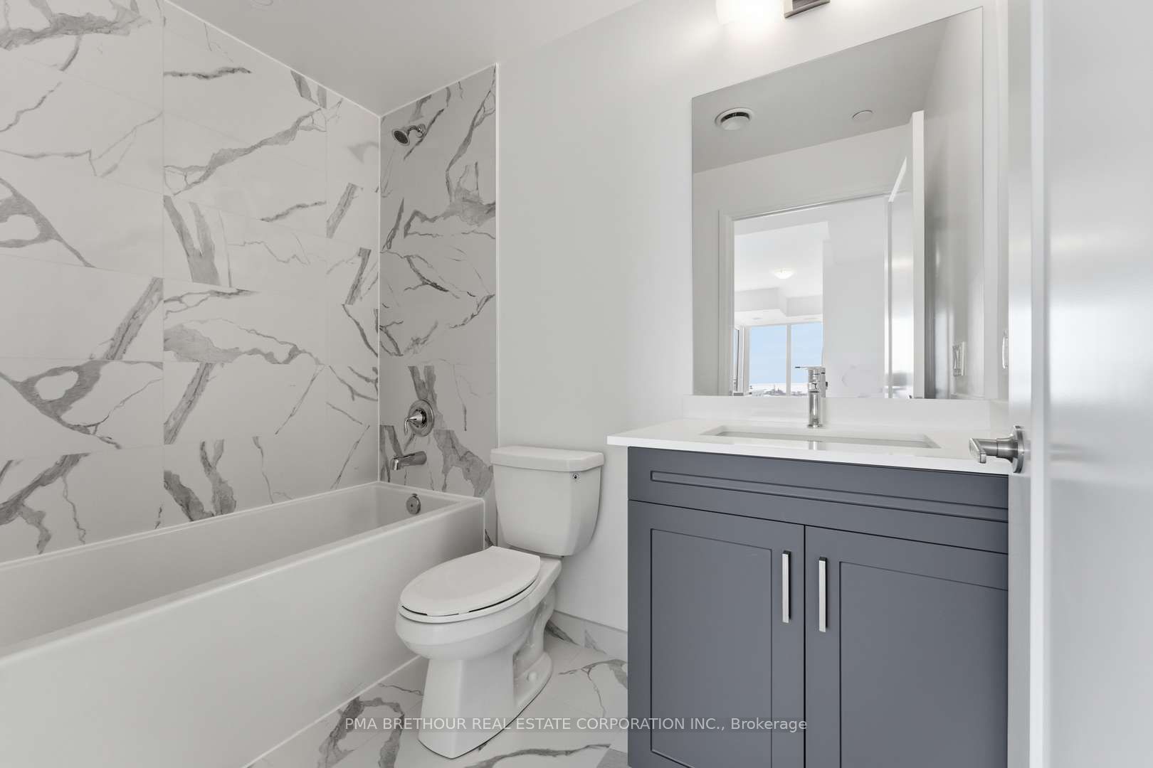 1035 Southdown Road 1709 Property Photo 15