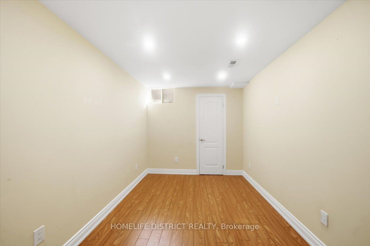 901 Bennett Boulevard Property Photo 38