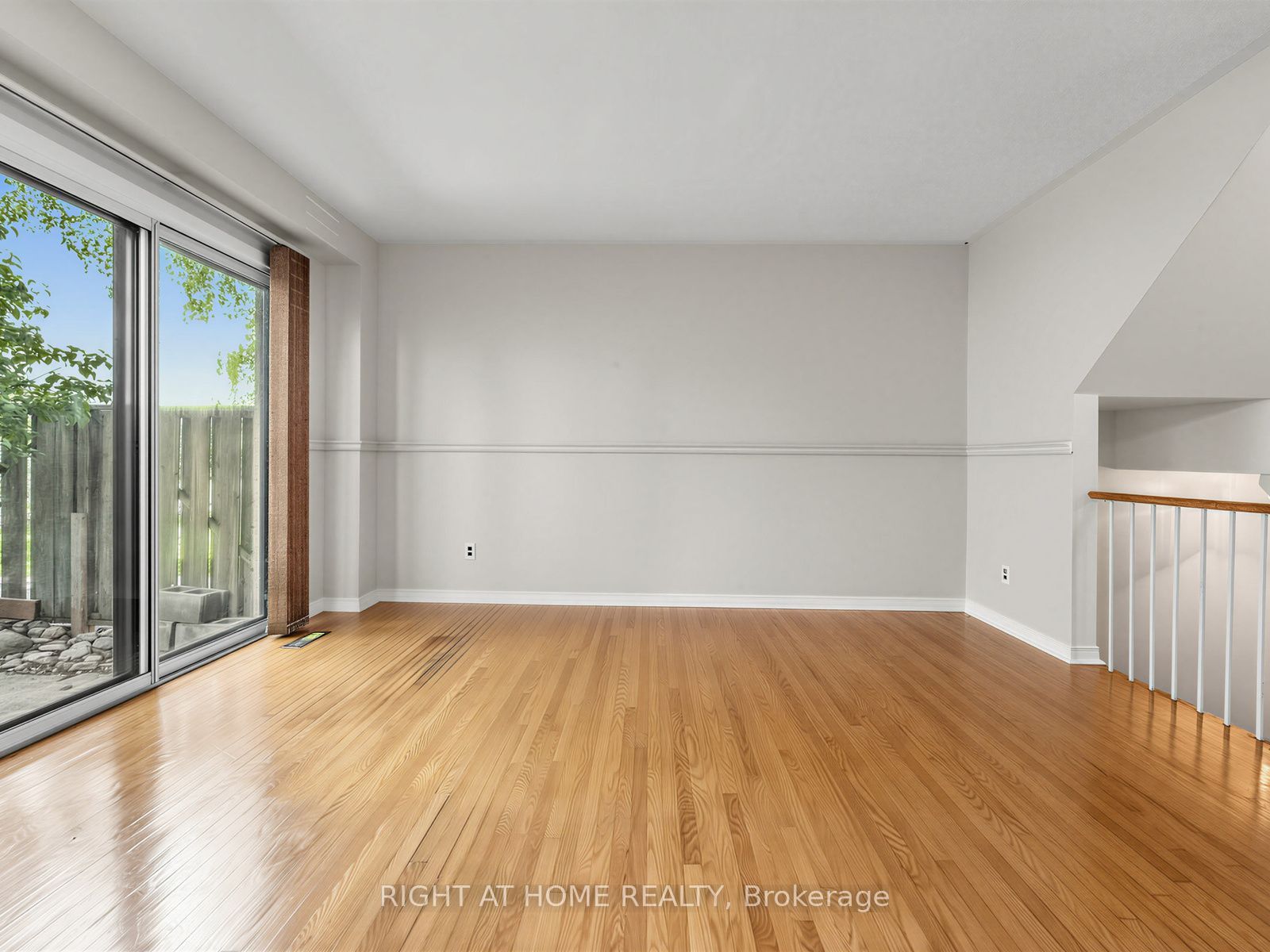 10 Fleetwood Crescent 10 Property Photo 10