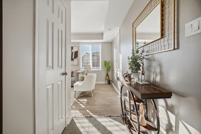 180 Howden Boulevard 70 Property Photo 6