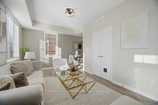 180 Howden Boulevard 70 Property Photo 7