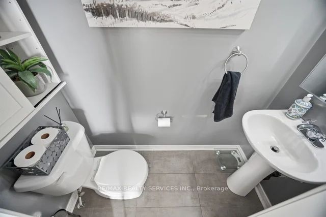 180 Howden Boulevard 70 Property Photo 16