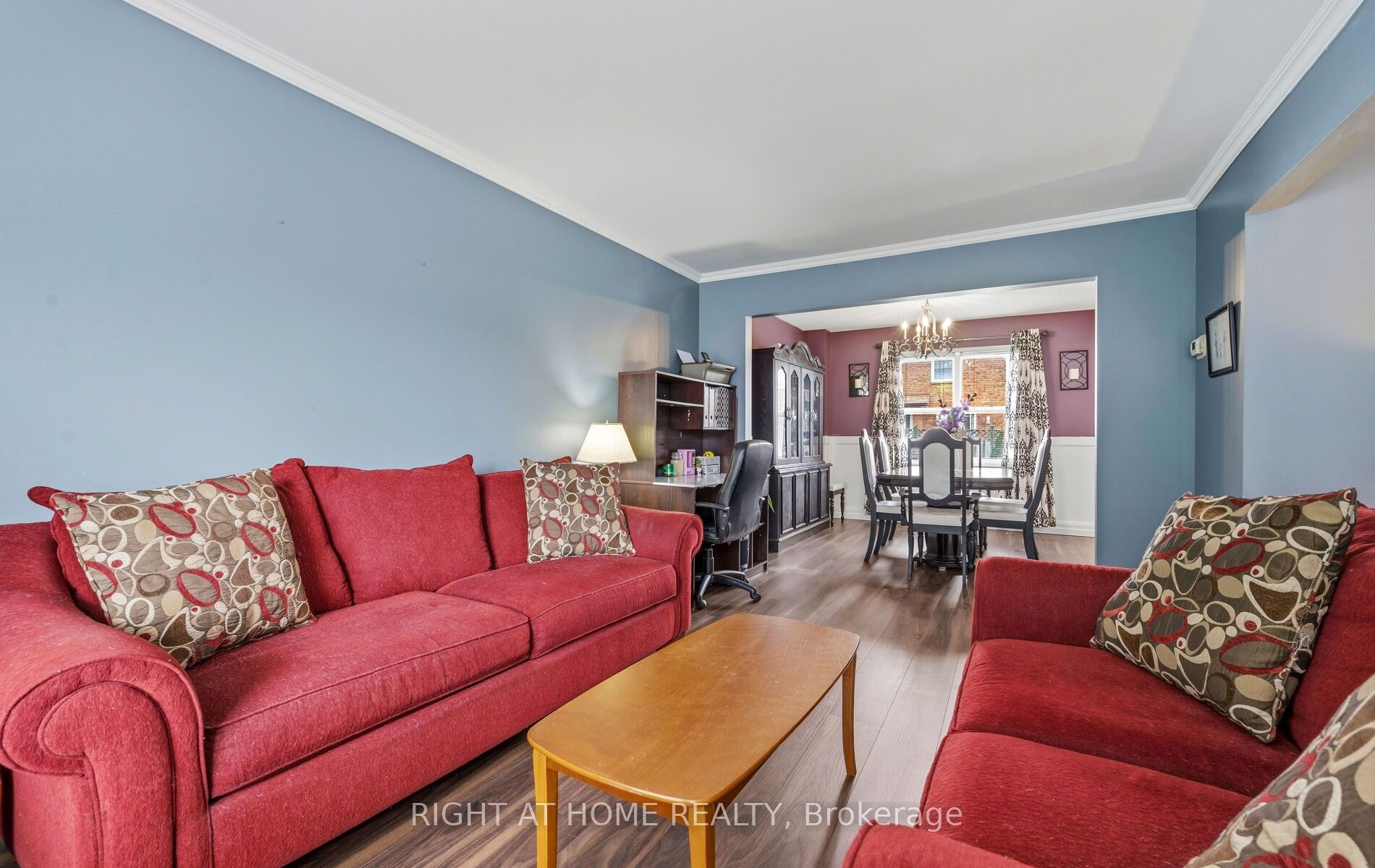 72 Brydon Crescent Property Photo 11