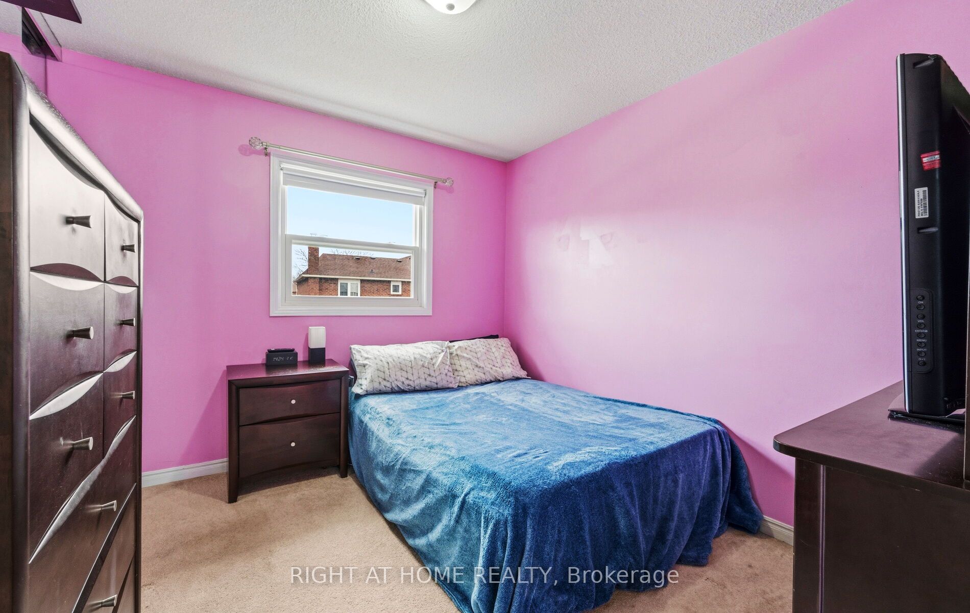72 Brydon Crescent Property Photo 26
