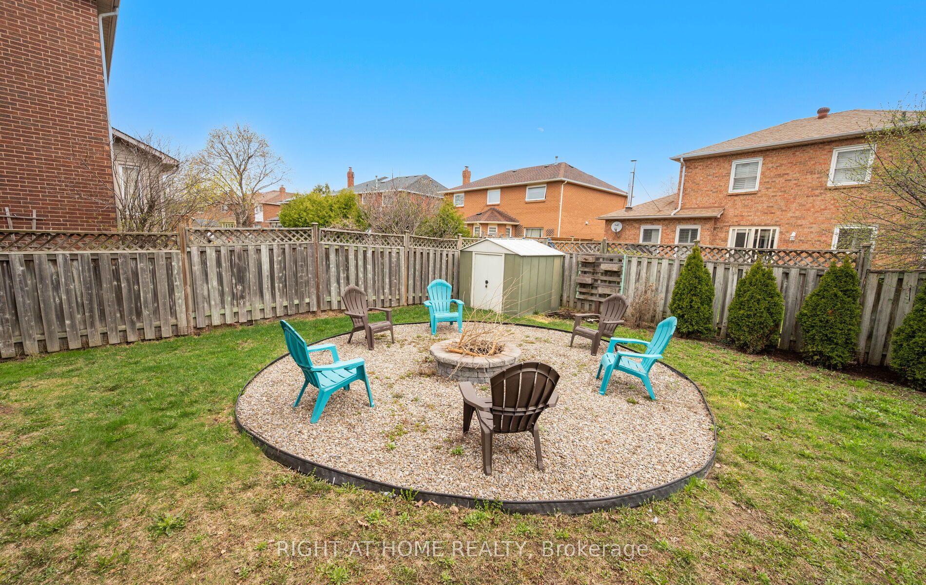 72 Brydon Crescent Property Photo 32