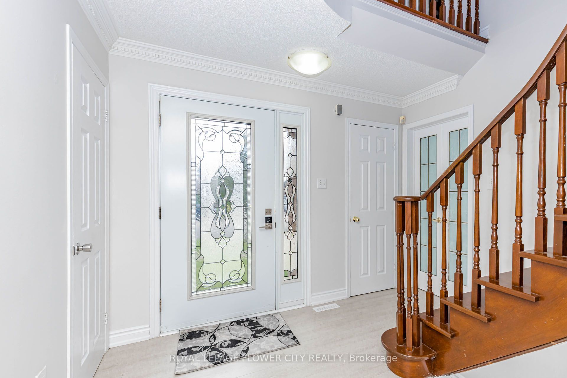 14 Canarvan Court Property Photo 4