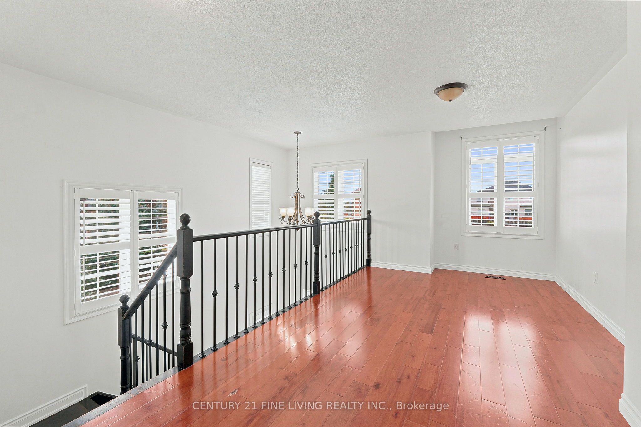 92 Kettlewell Crescent Property Photo 18
