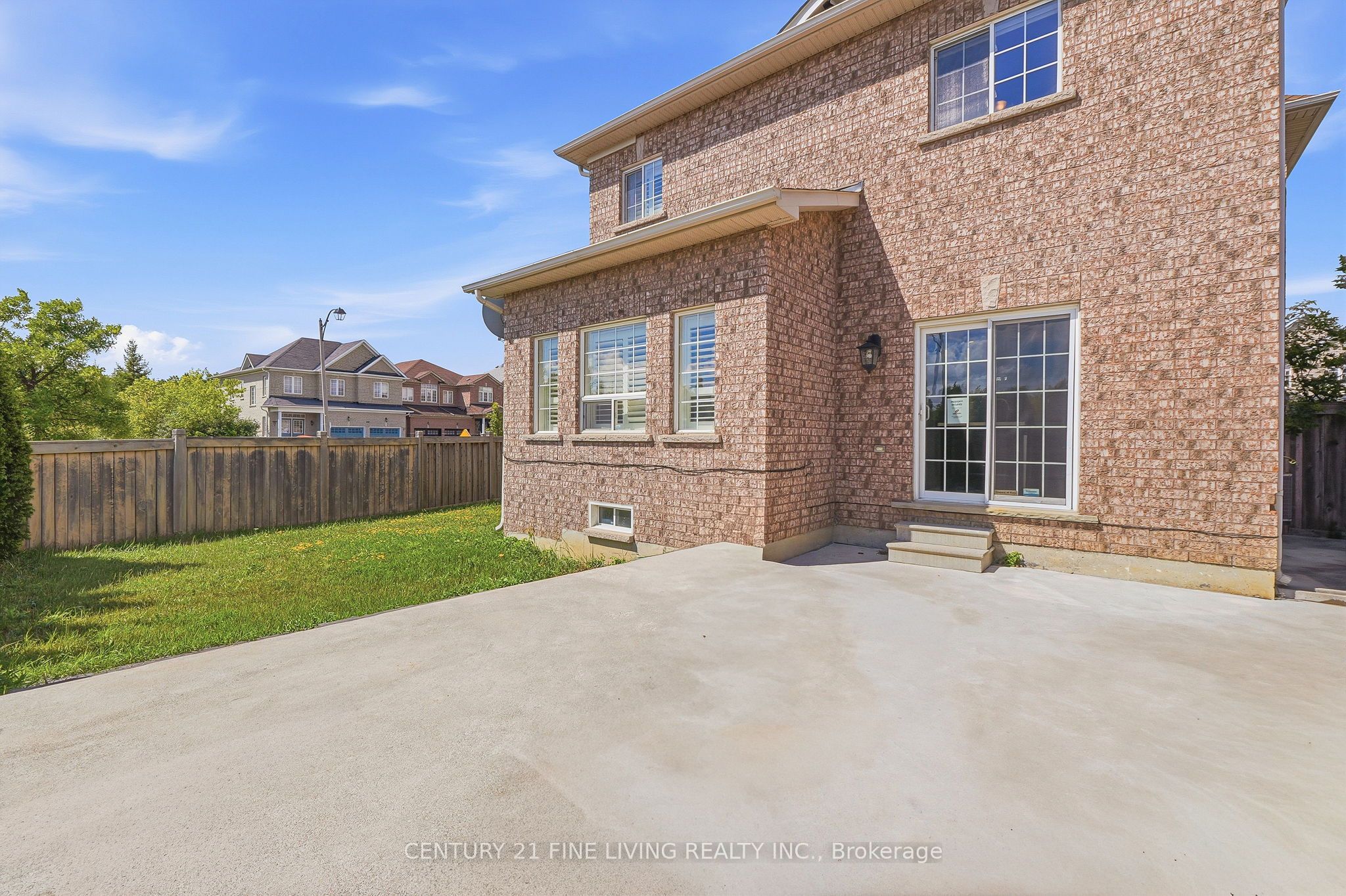 92 Kettlewell Crescent Property Photo 28