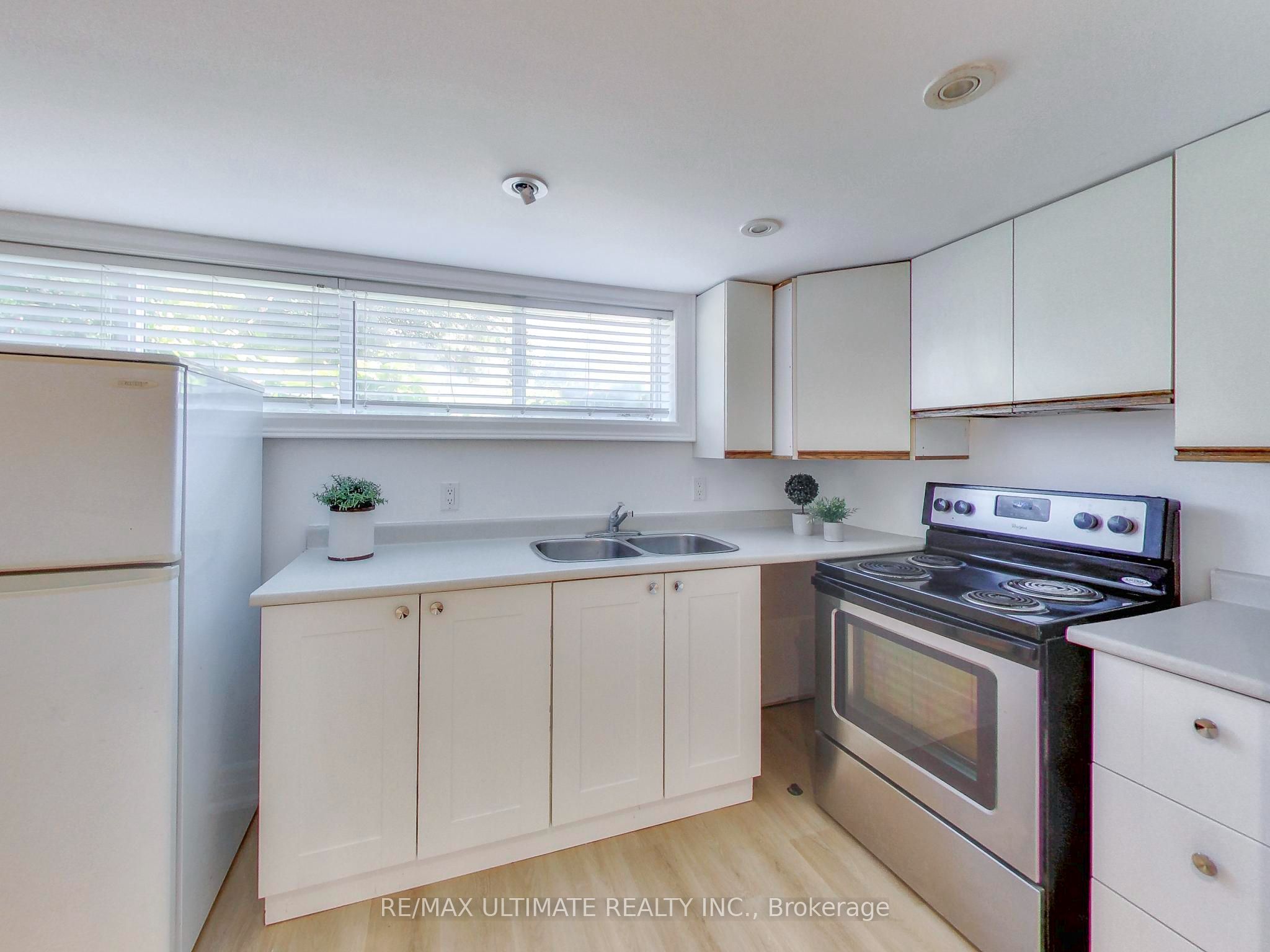 3626 Anniversary Road Property Photo 25