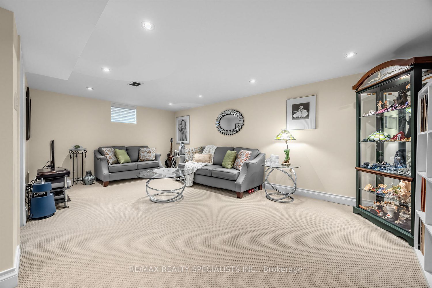 1211 Royal York Road Property Photo 25
