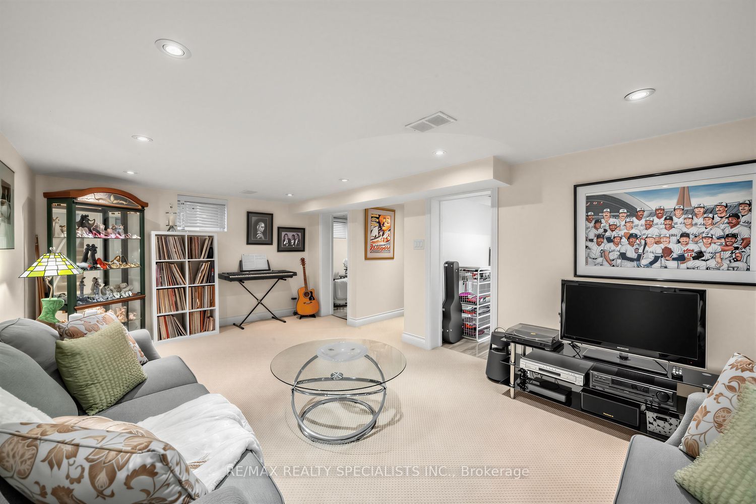 1211 Royal York Road Property Photo 26