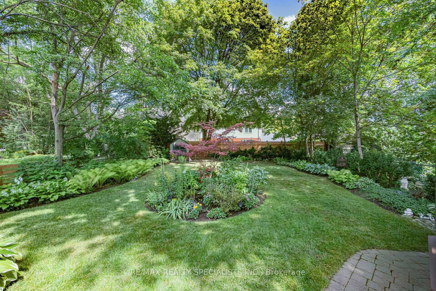 1211 Royal York Road Property Photo 35