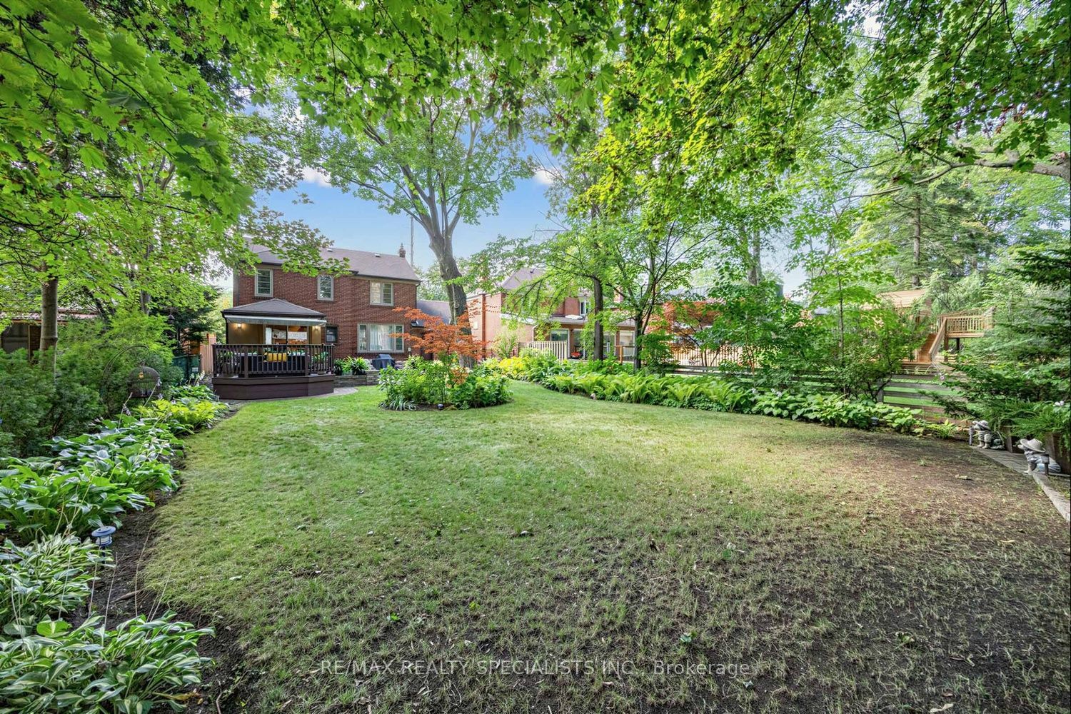 1211 Royal York Road Property Photo 36