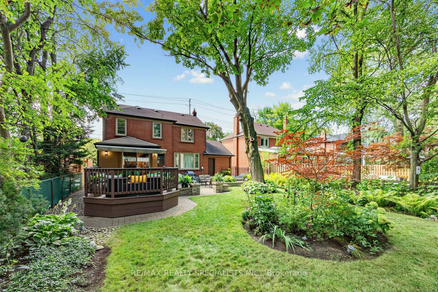 1211 Royal York Road Property Photo 37