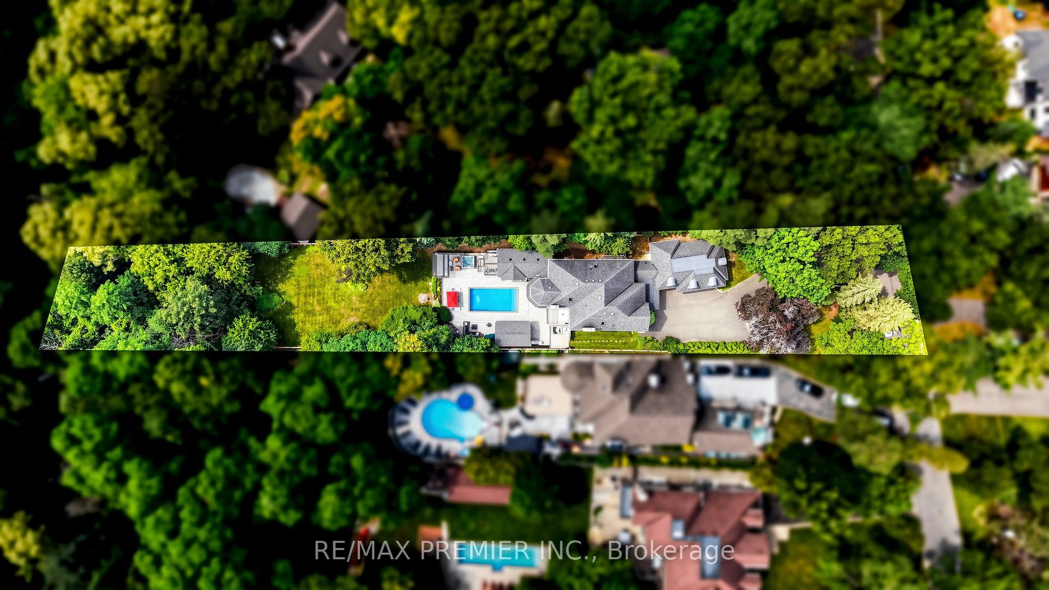 2064 Dickson Road Property Photo 6