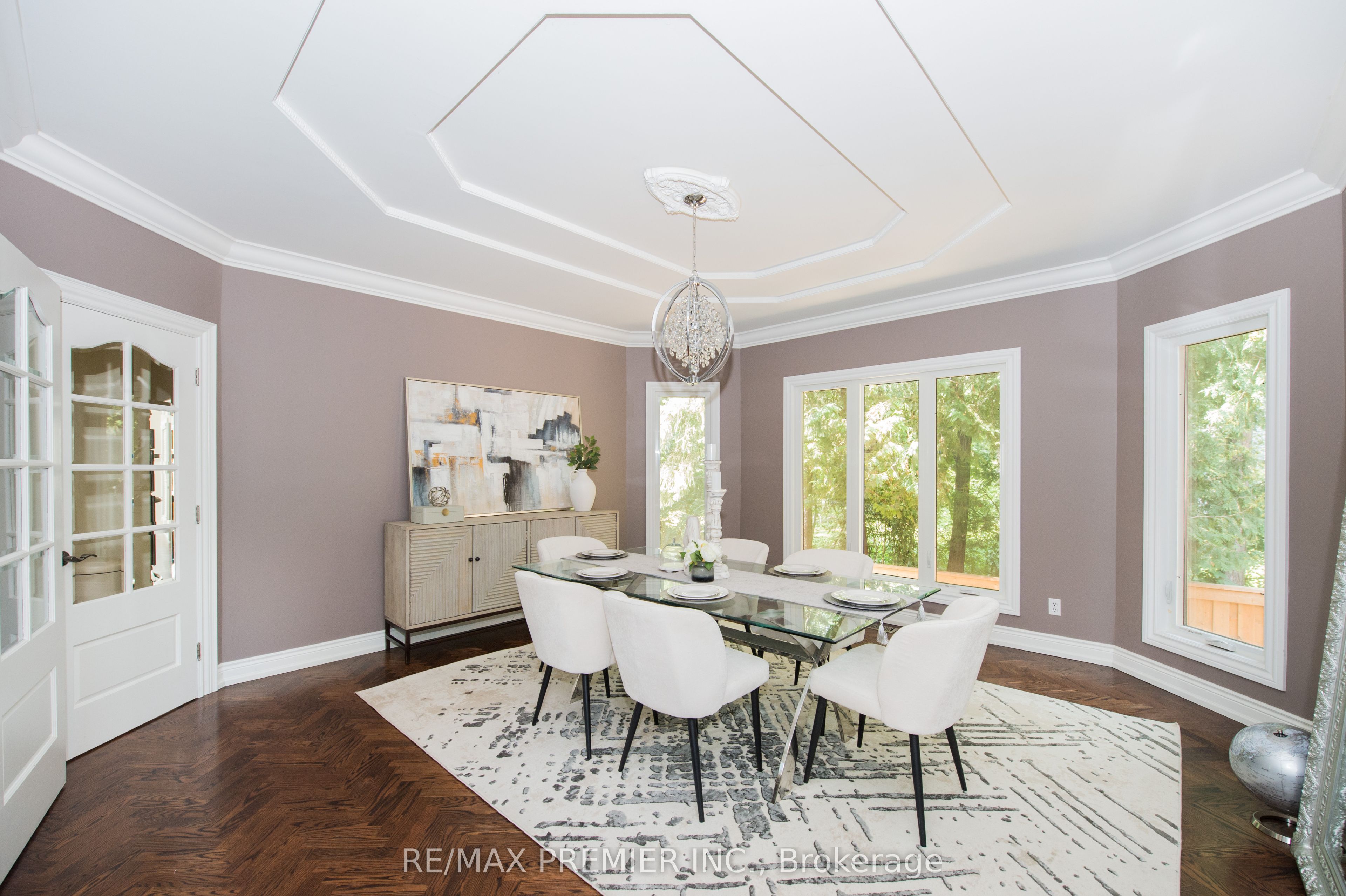 2064 Dickson Road Property Photo 14