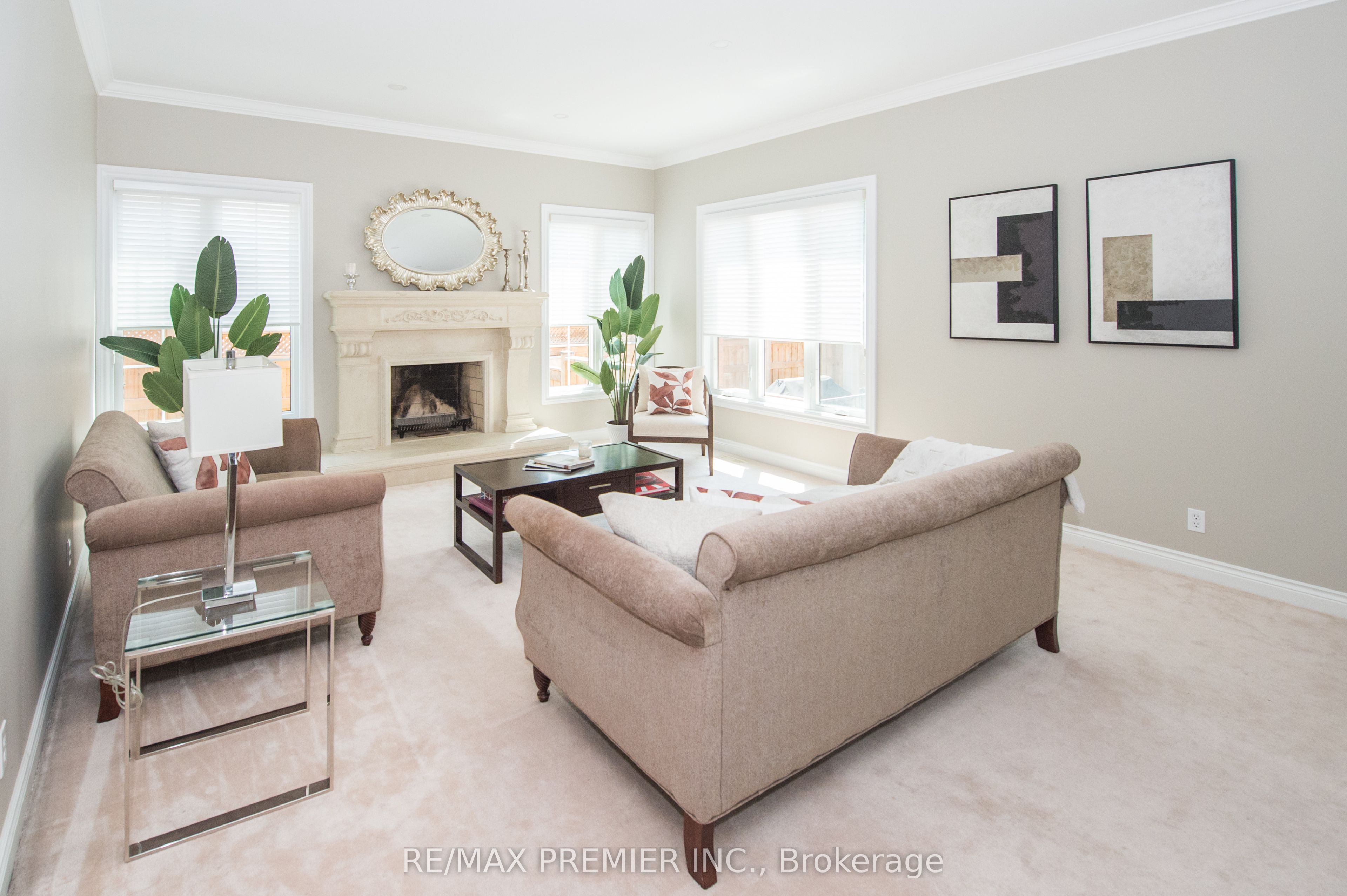 2064 Dickson Road Property Photo 17