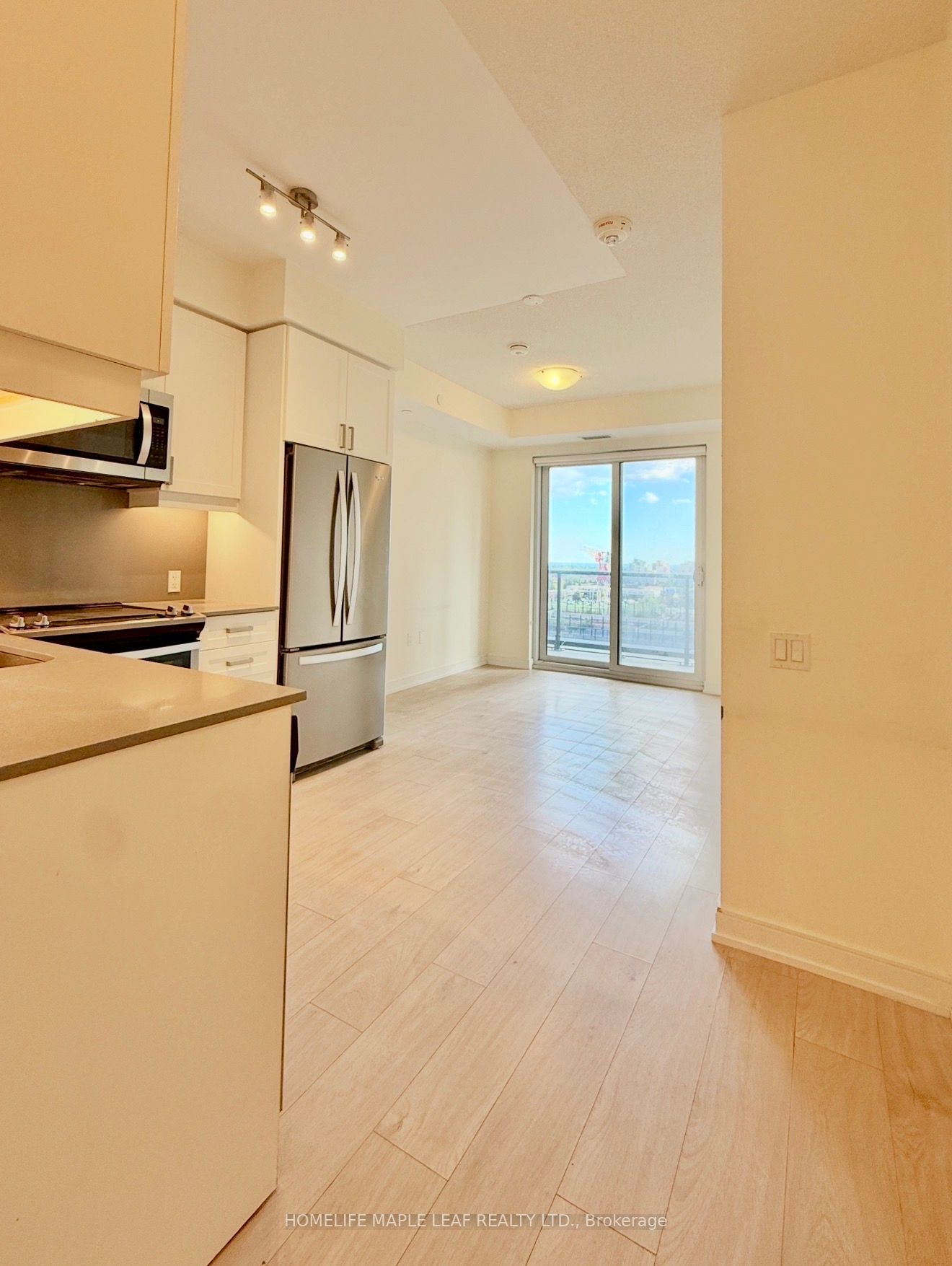 8 Nahani Way 1019 Property Photo 8