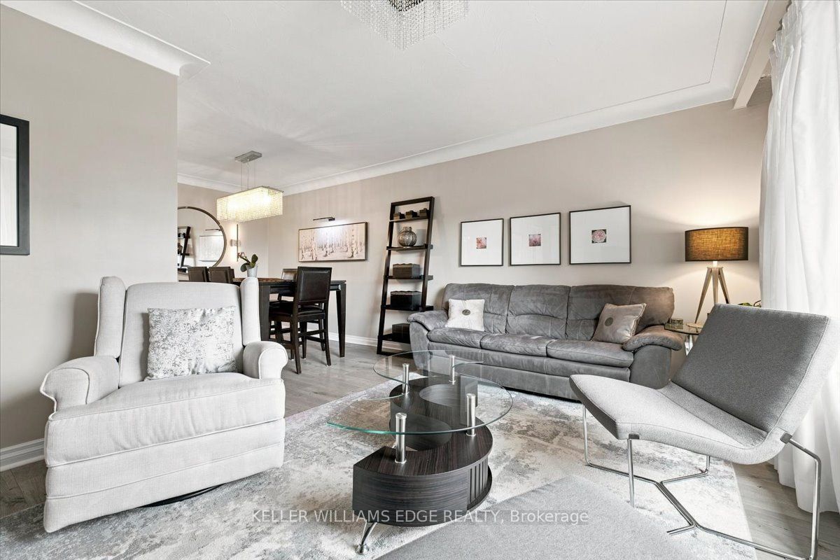 2407 Barclay Road Property Photo 6