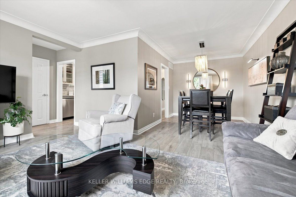2407 Barclay Road Property Photo 8
