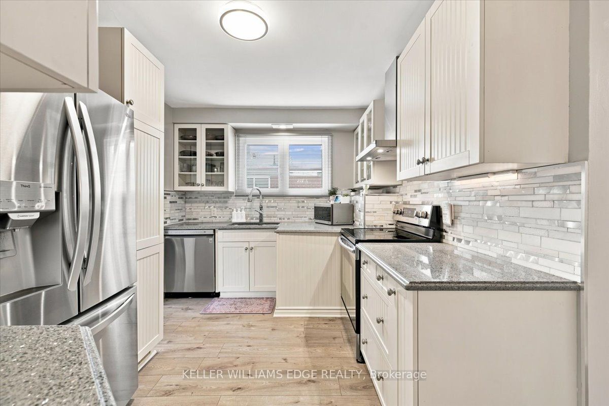 2407 Barclay Road Property Photo 11
