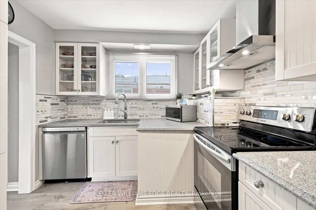 2407 Barclay Road Property Photo 13