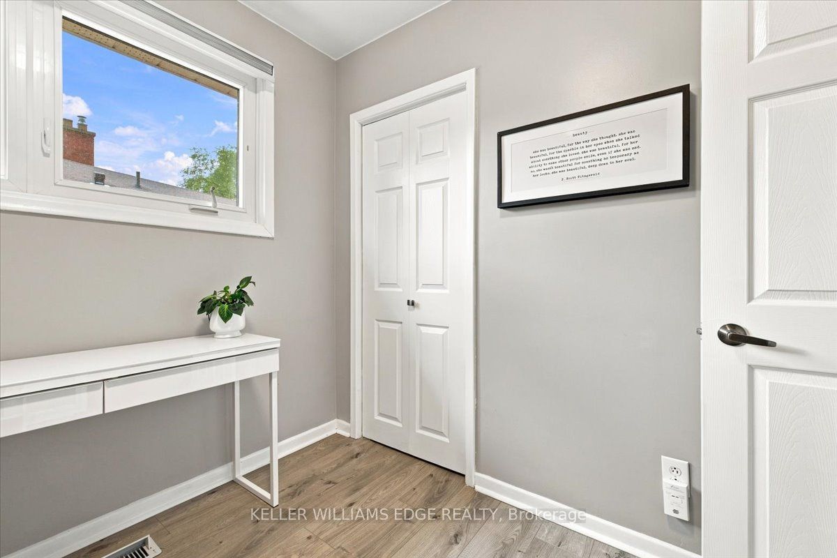 2407 Barclay Road Property Photo 22