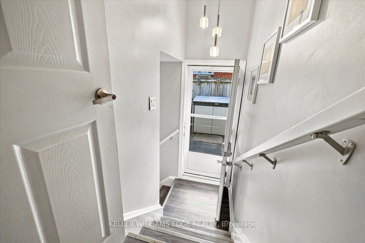 2407 Barclay Road Property Photo 24