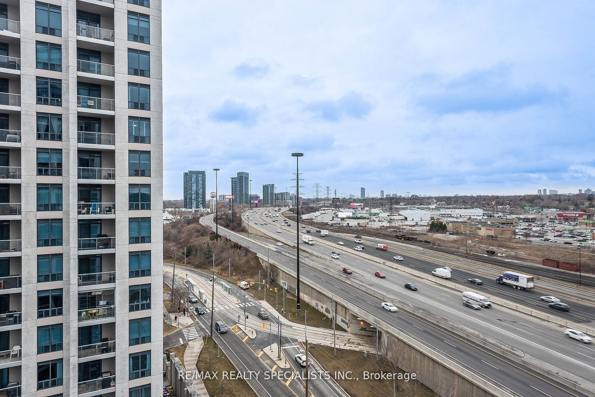 2083 Lake Shore Boulevard W 1114 Property Photo 18