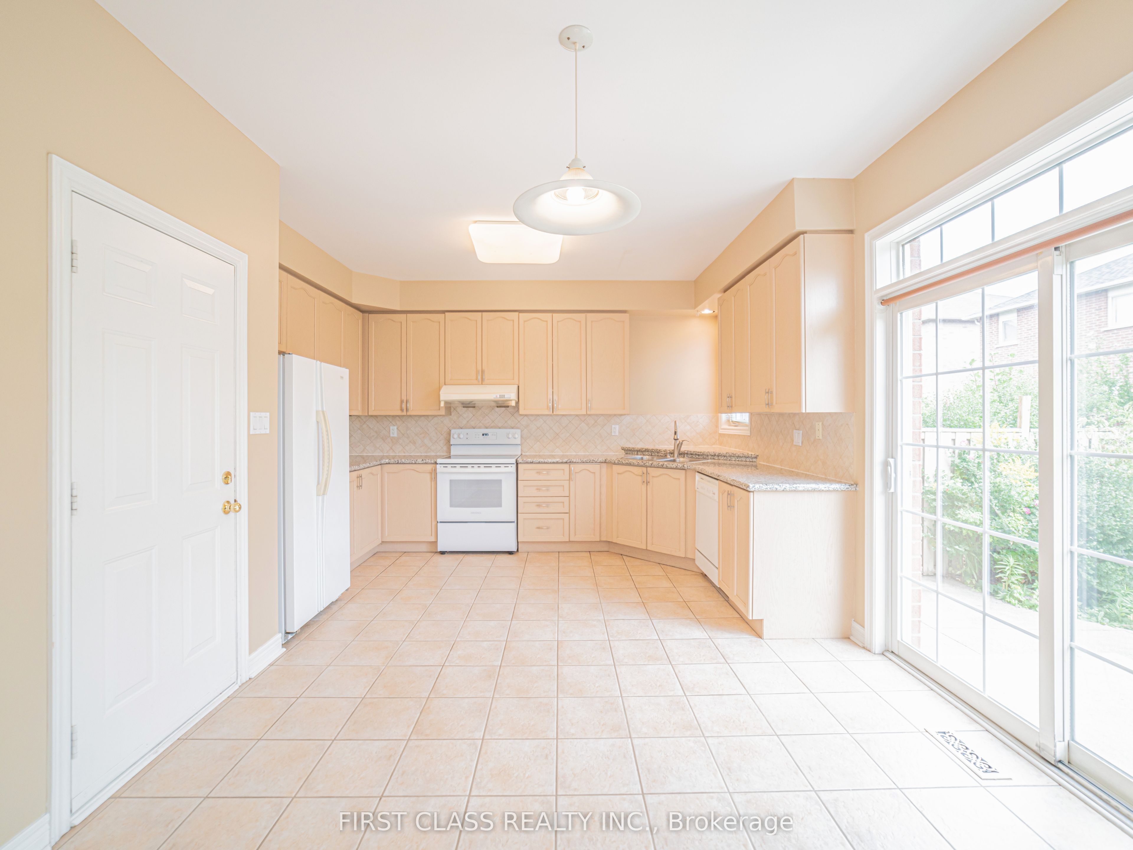 2507 Nichols Drive Property Photo 6