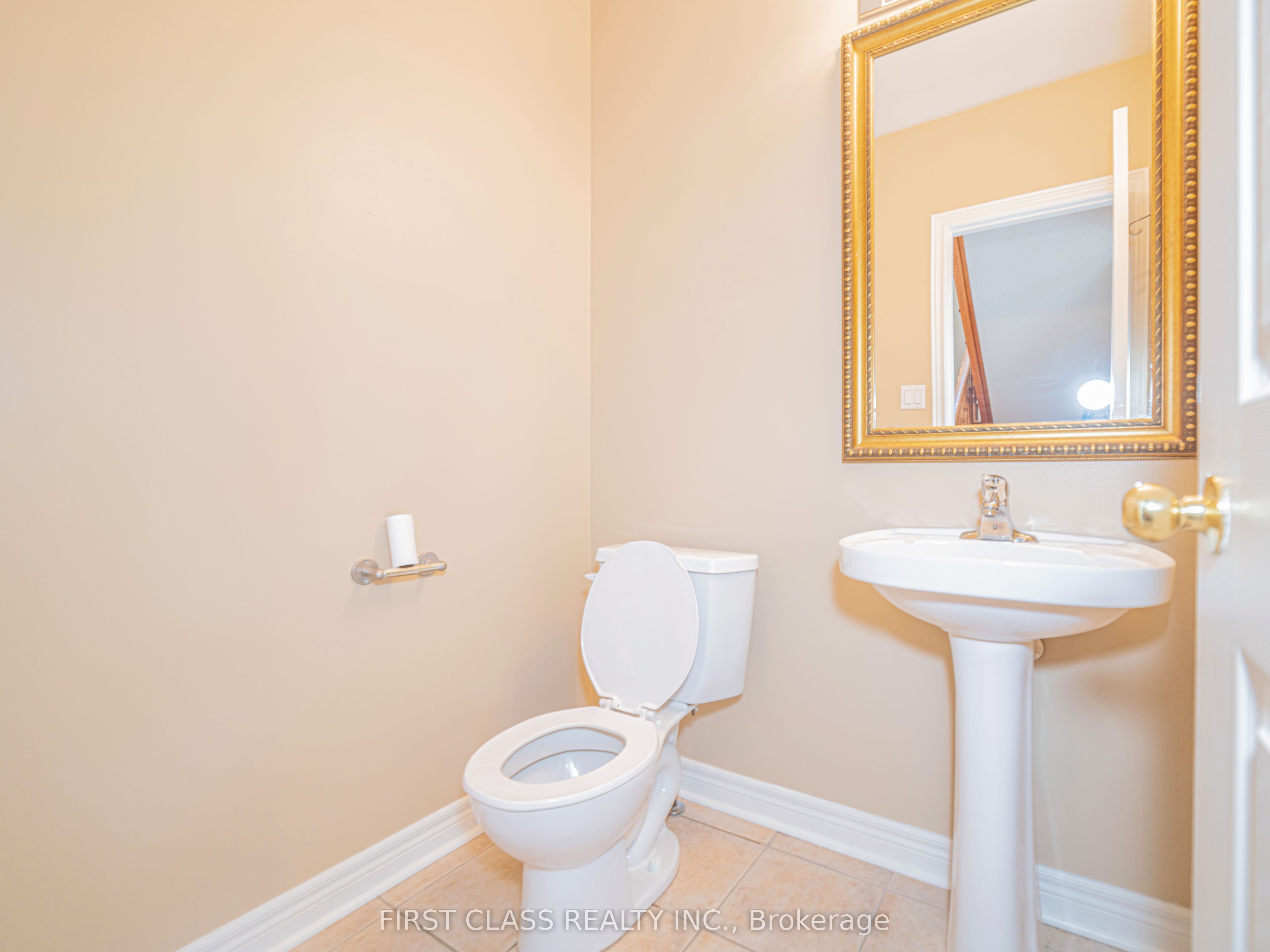 2507 Nichols Drive Property Photo 14