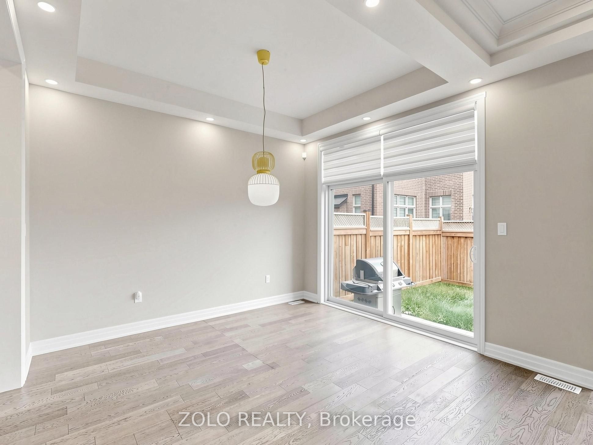 3061 William Cutmore Boulevard Property Photo 12