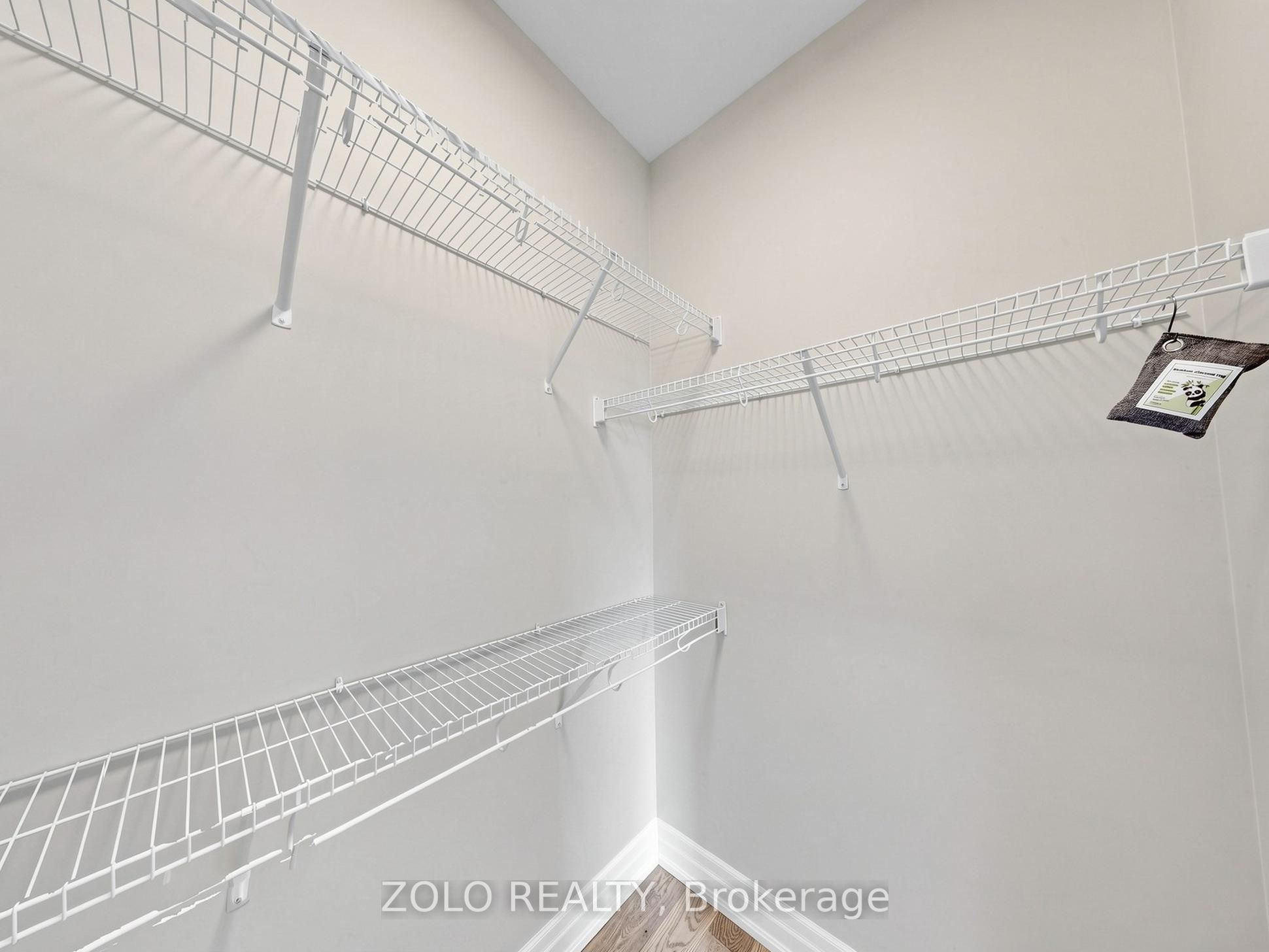 3061 William Cutmore Boulevard Property Photo 18
