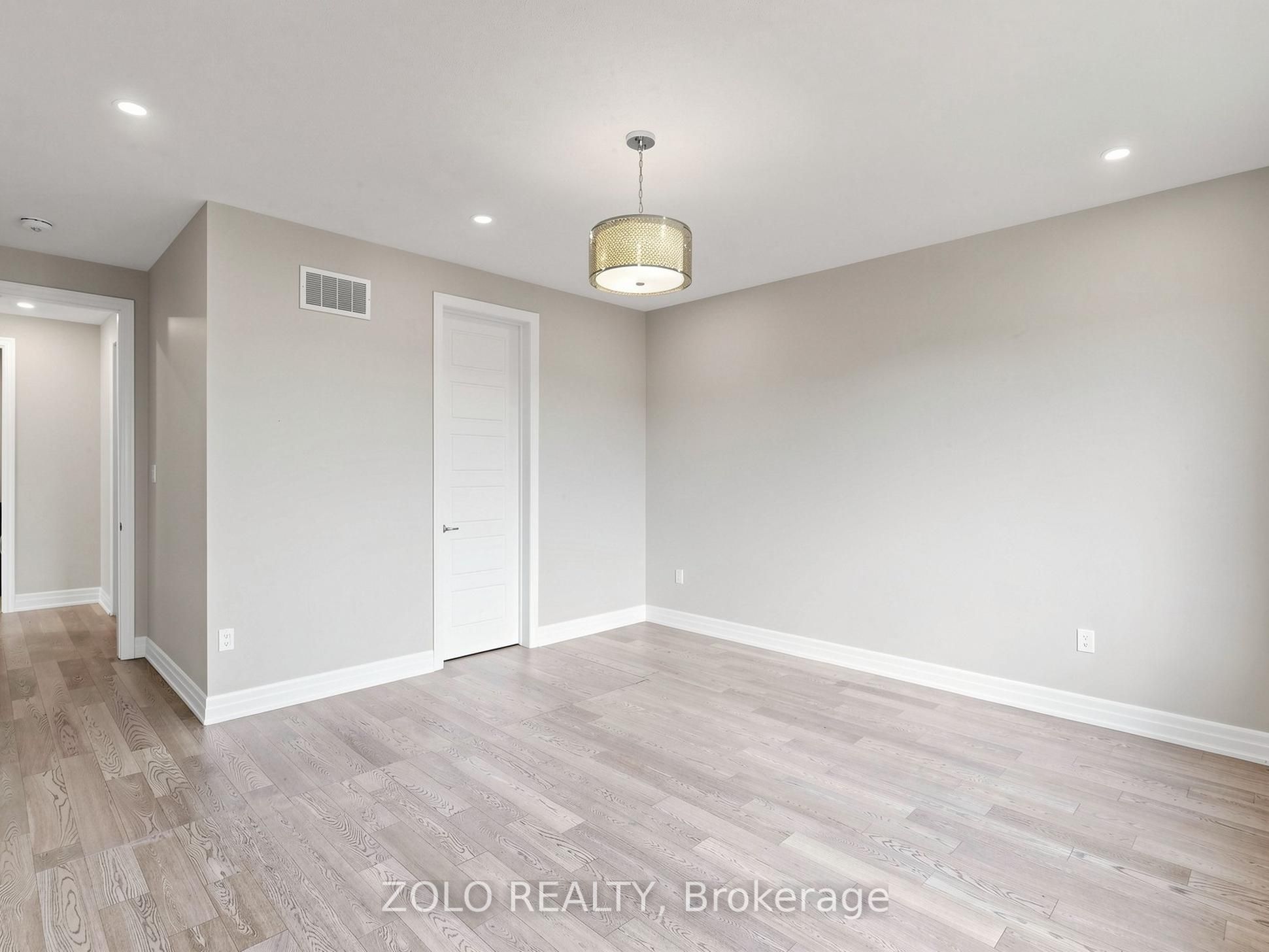 3061 William Cutmore Boulevard Property Photo 28