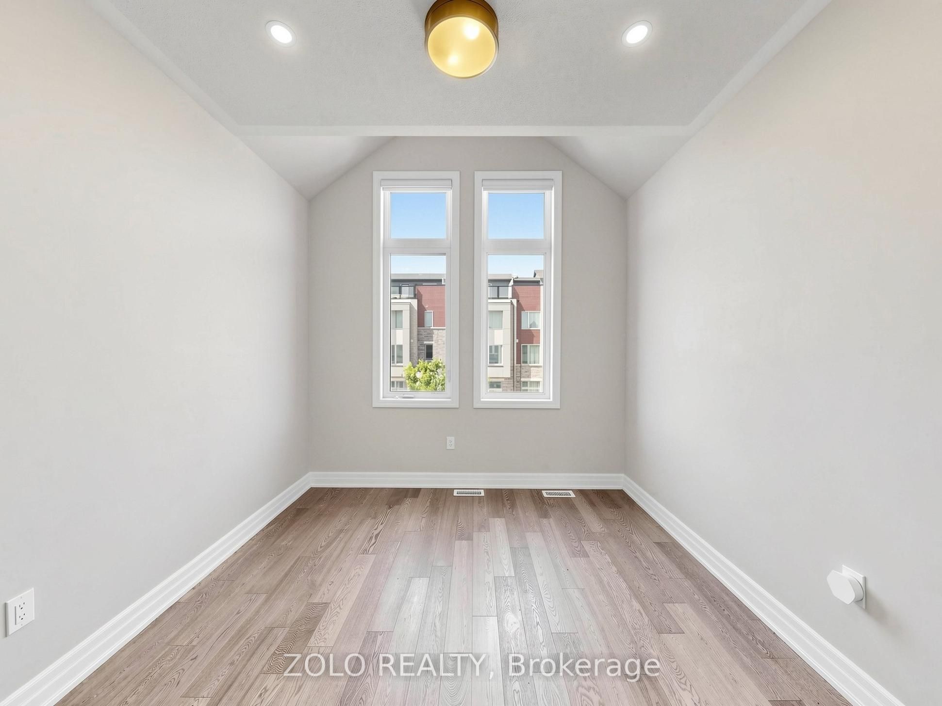 3061 William Cutmore Boulevard Property Photo 37