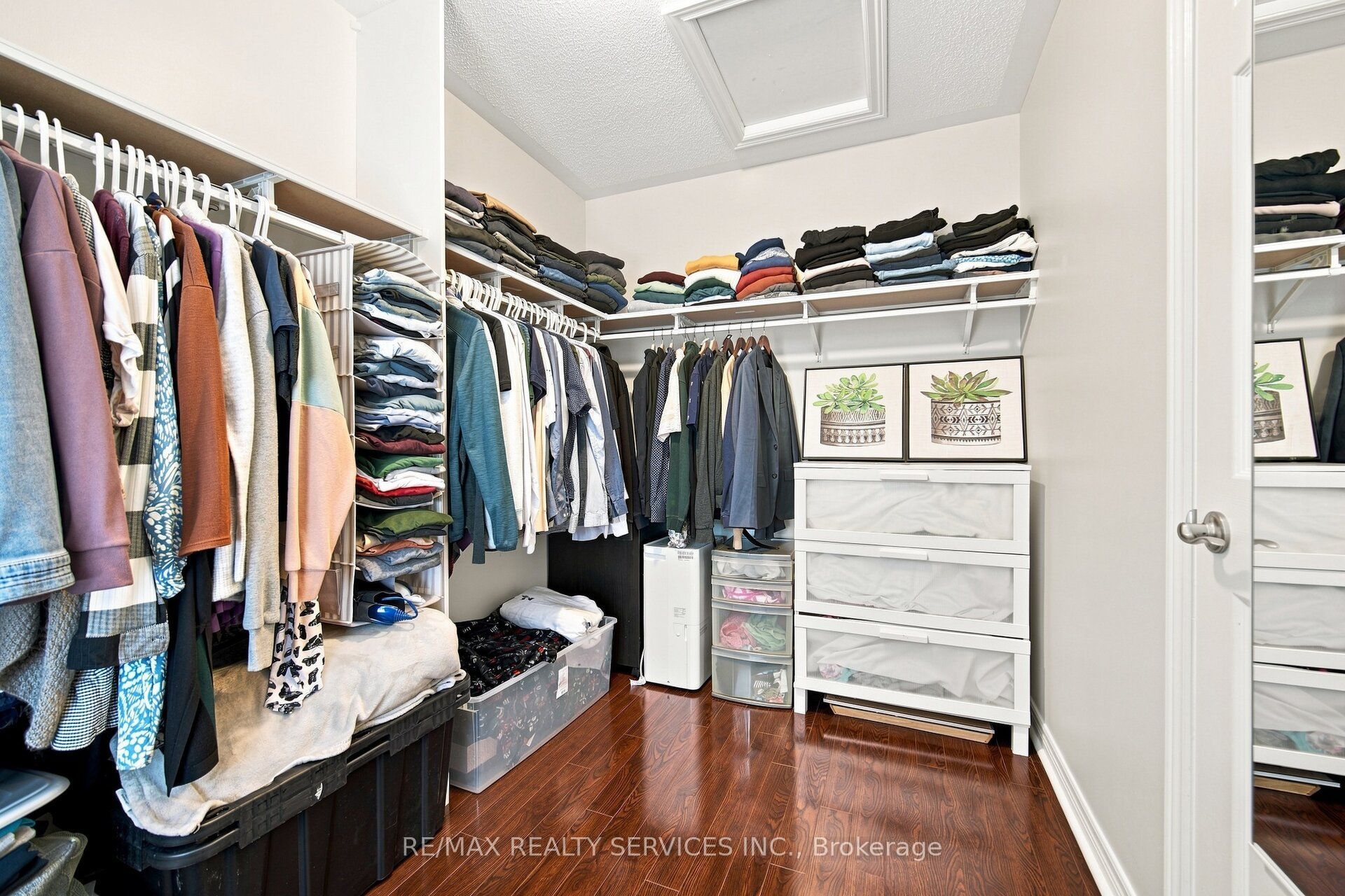 20 Cedarcrest Street Property Photo 25