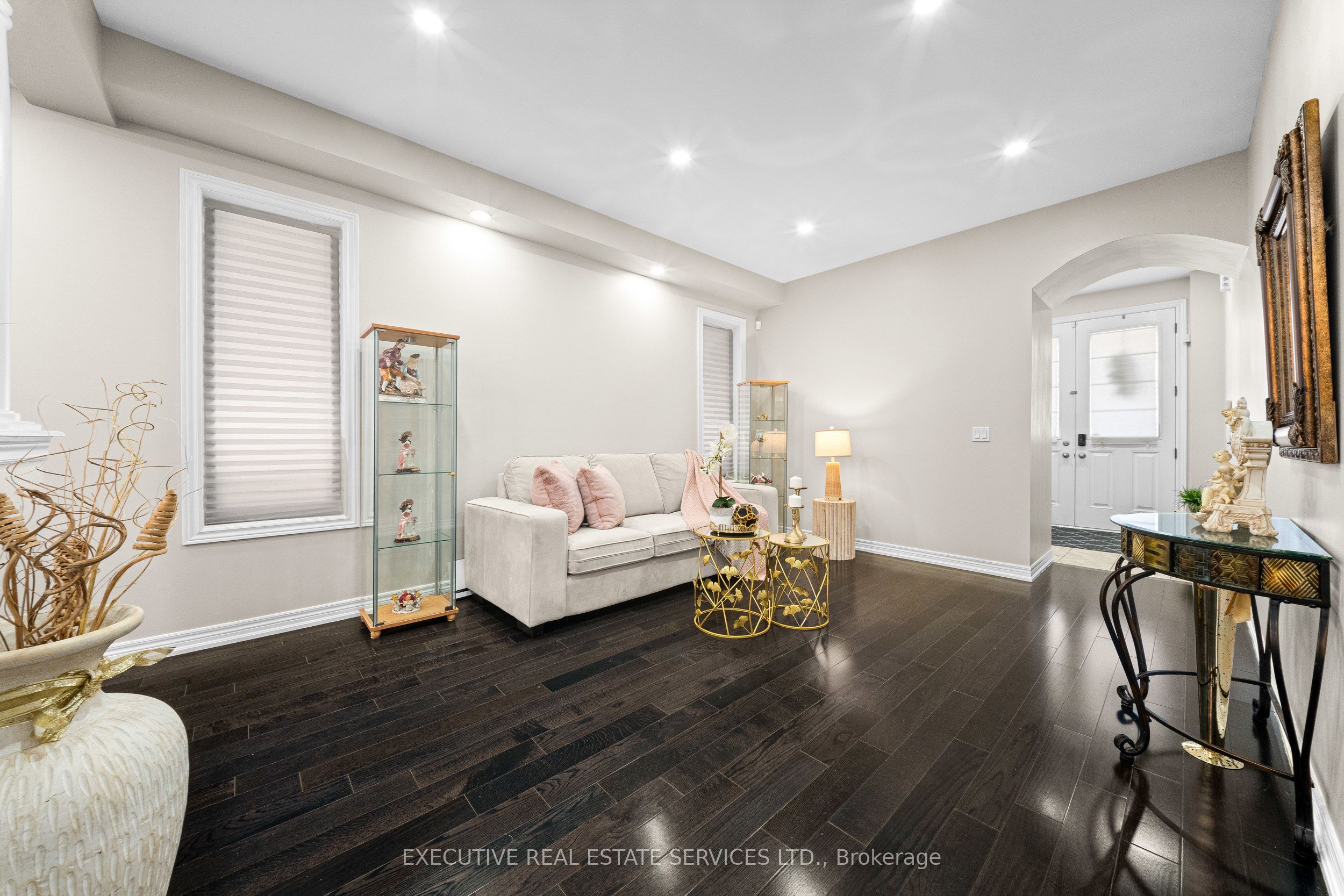 7 Yelands Road Property Photo 16