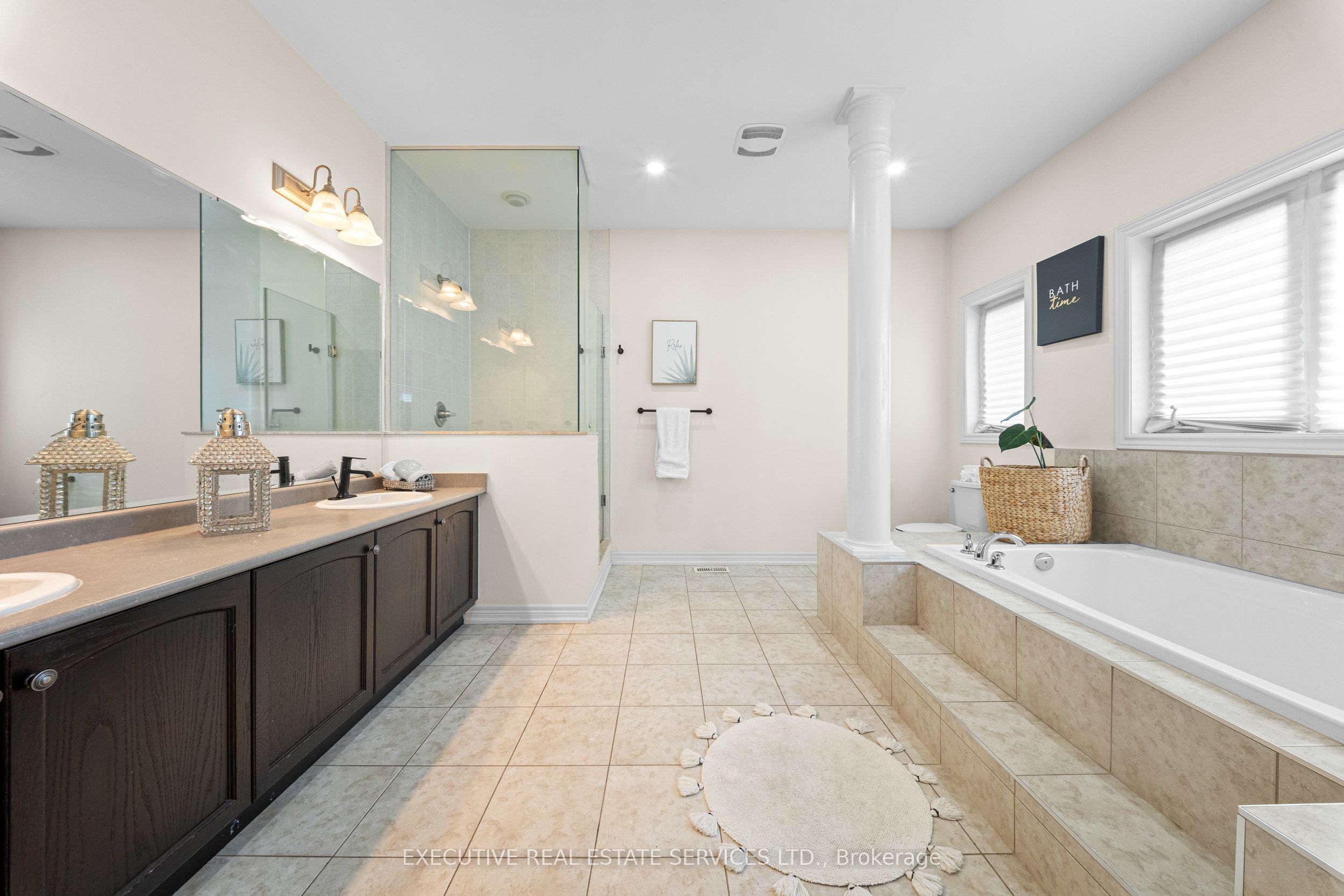 7 Yelands Road Property Photo 35