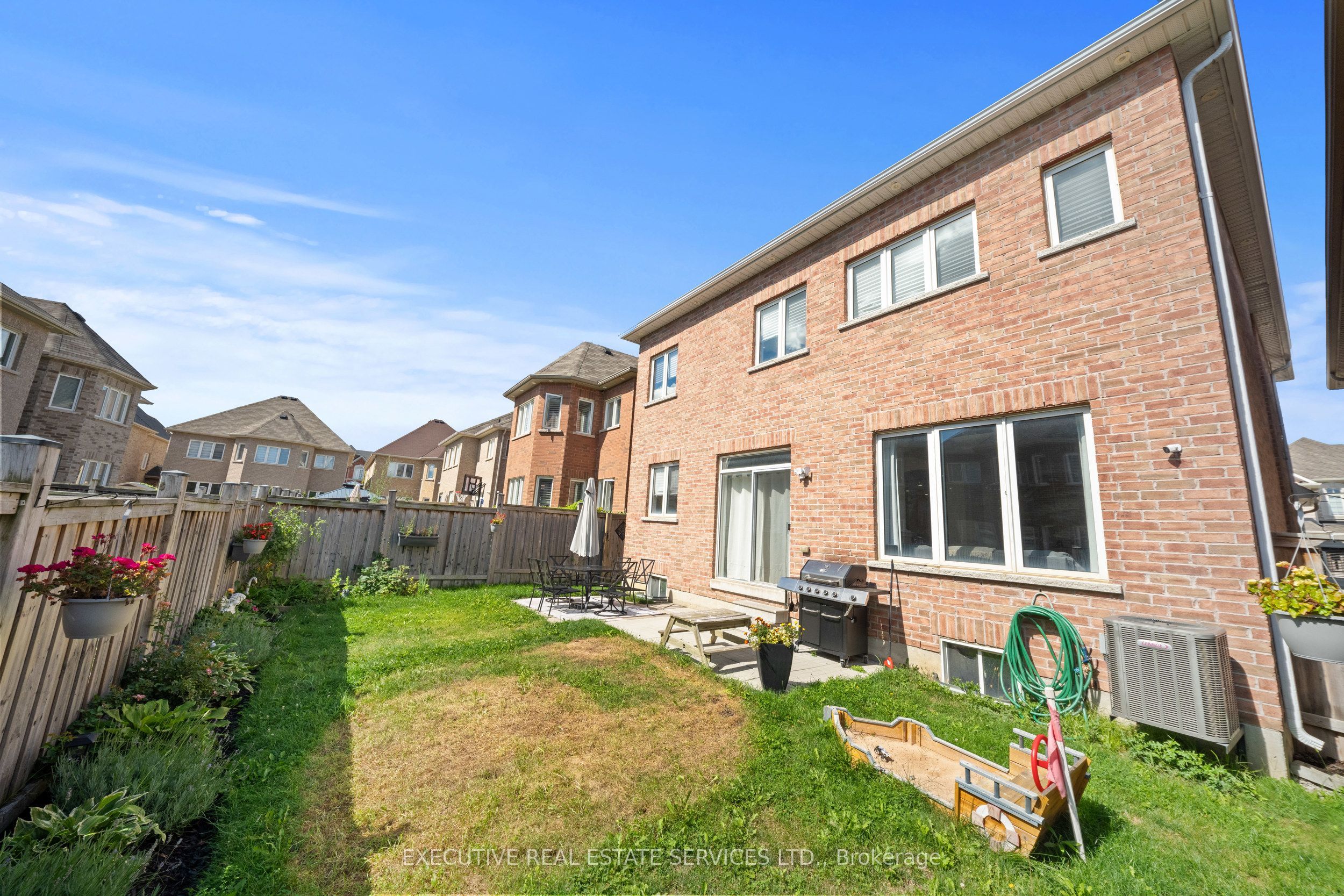 7 Yelands Road Property Photo 49