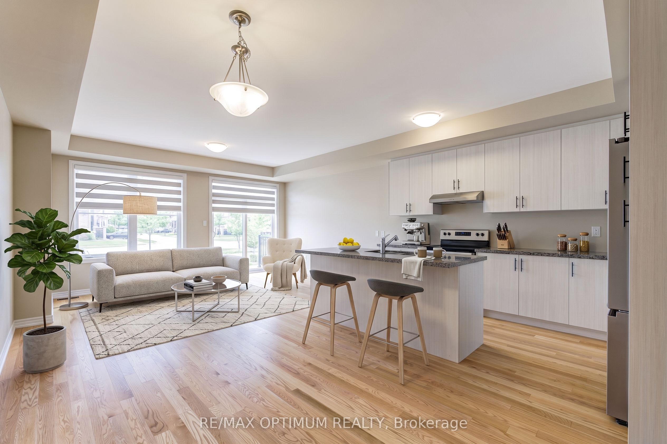 1420 Oakmont Common Property Photo 3