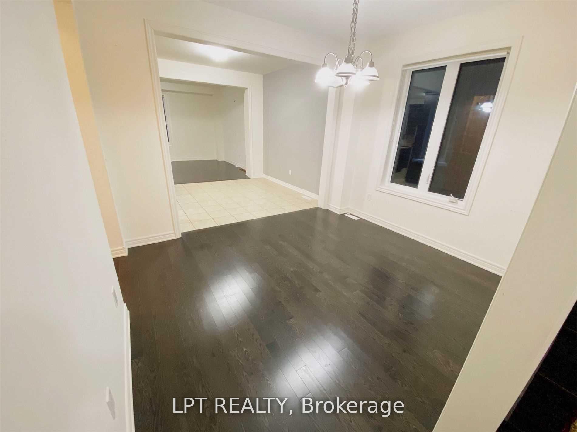35 Humberstone Crescent Property Photo 2