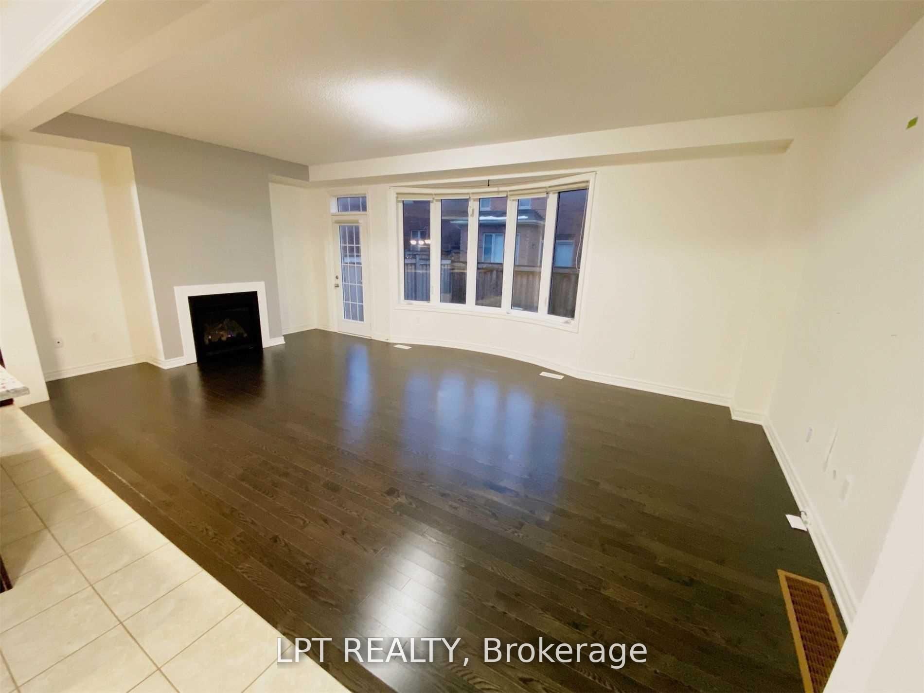 35 Humberstone Crescent Property Photo 6