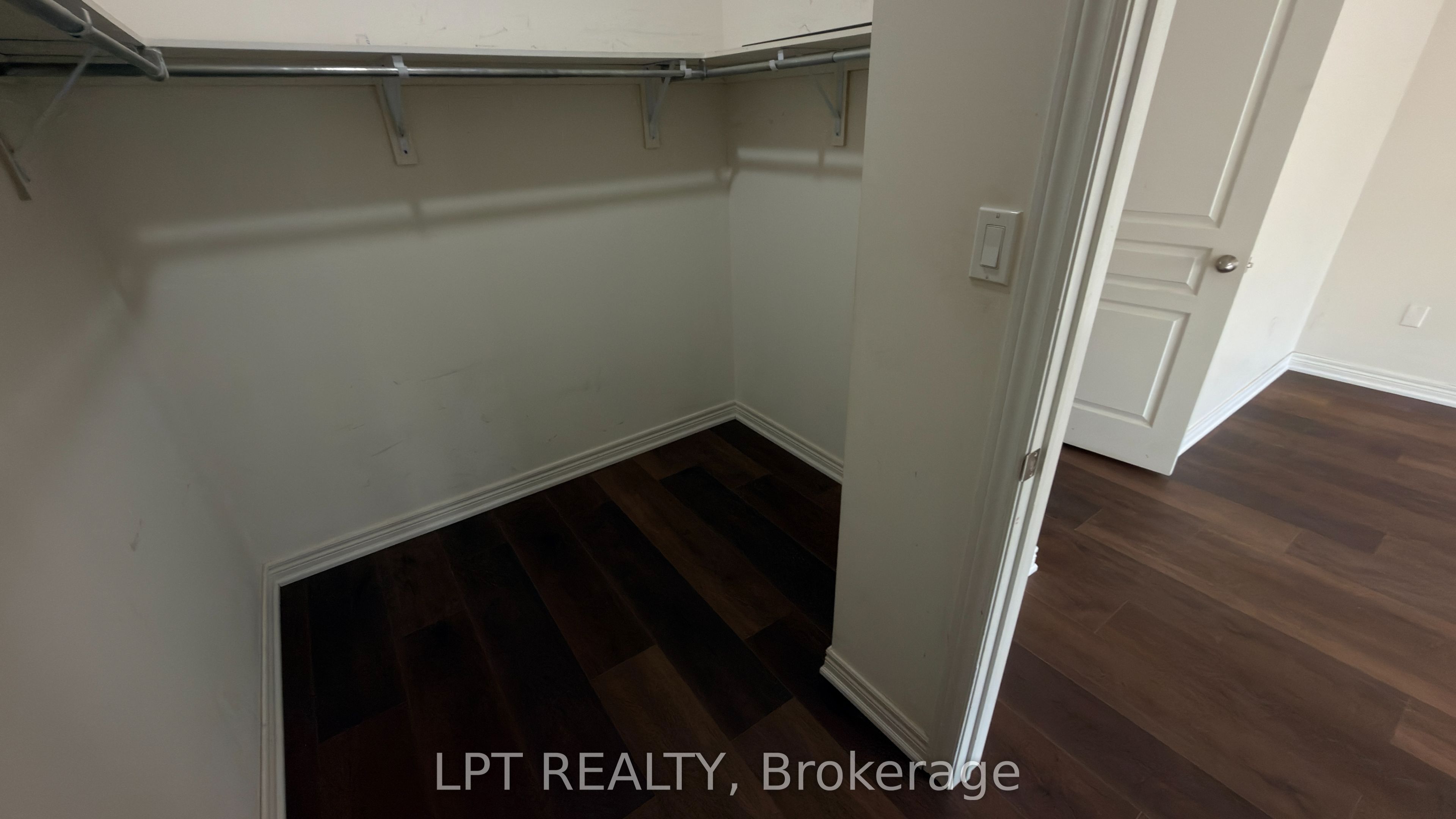 35 Humberstone Crescent Property Photo 11
