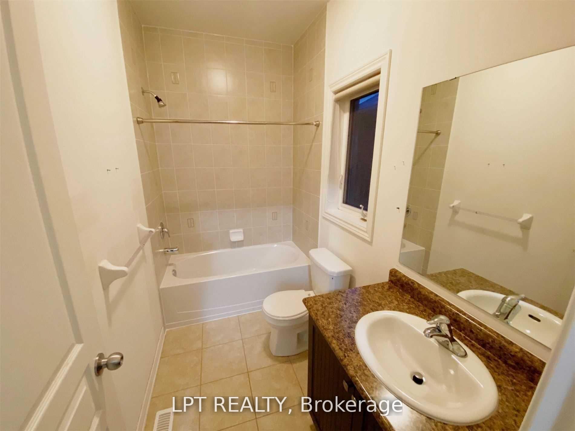 35 Humberstone Crescent Property Photo 14