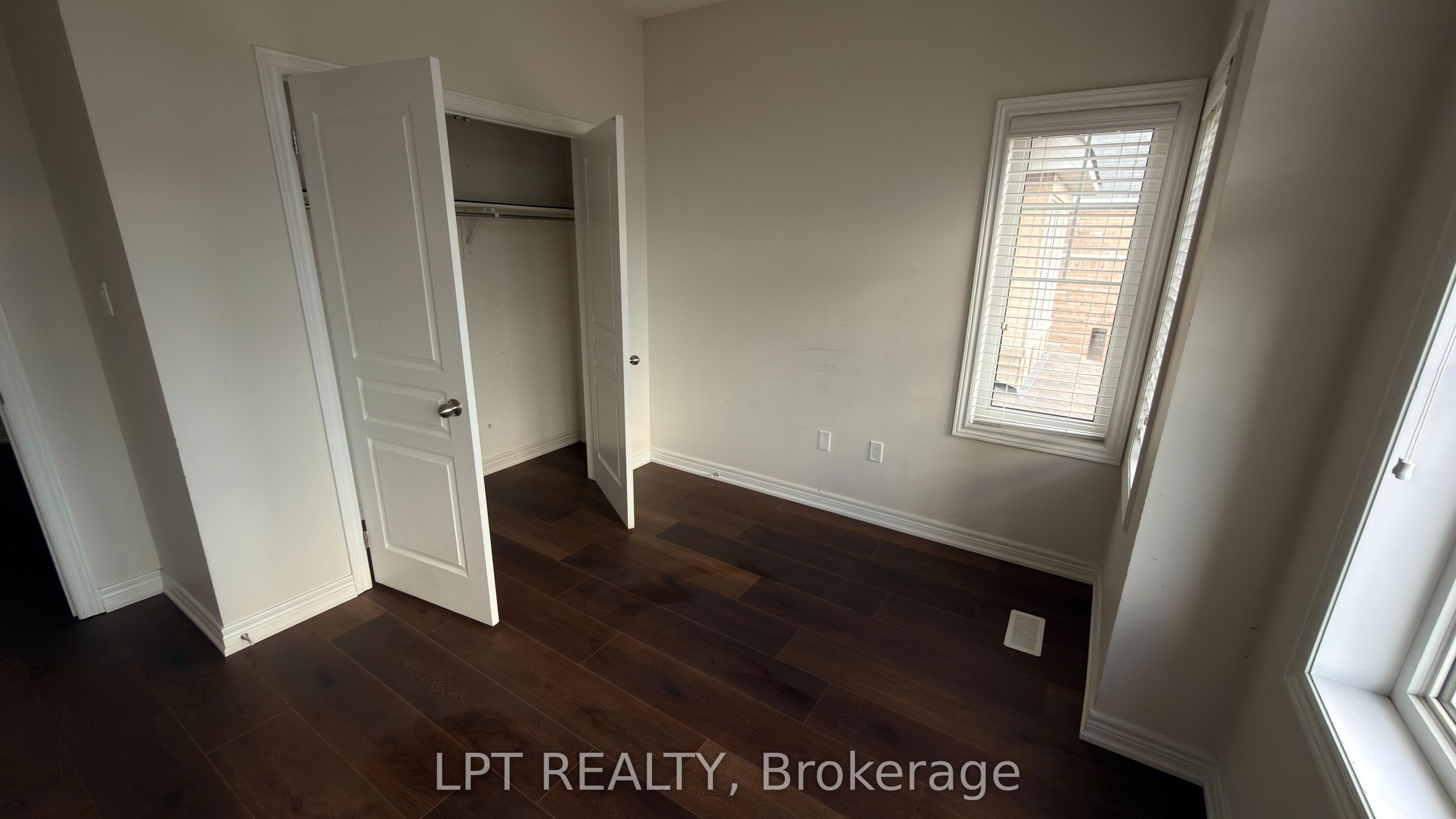35 Humberstone Crescent Property Photo 20