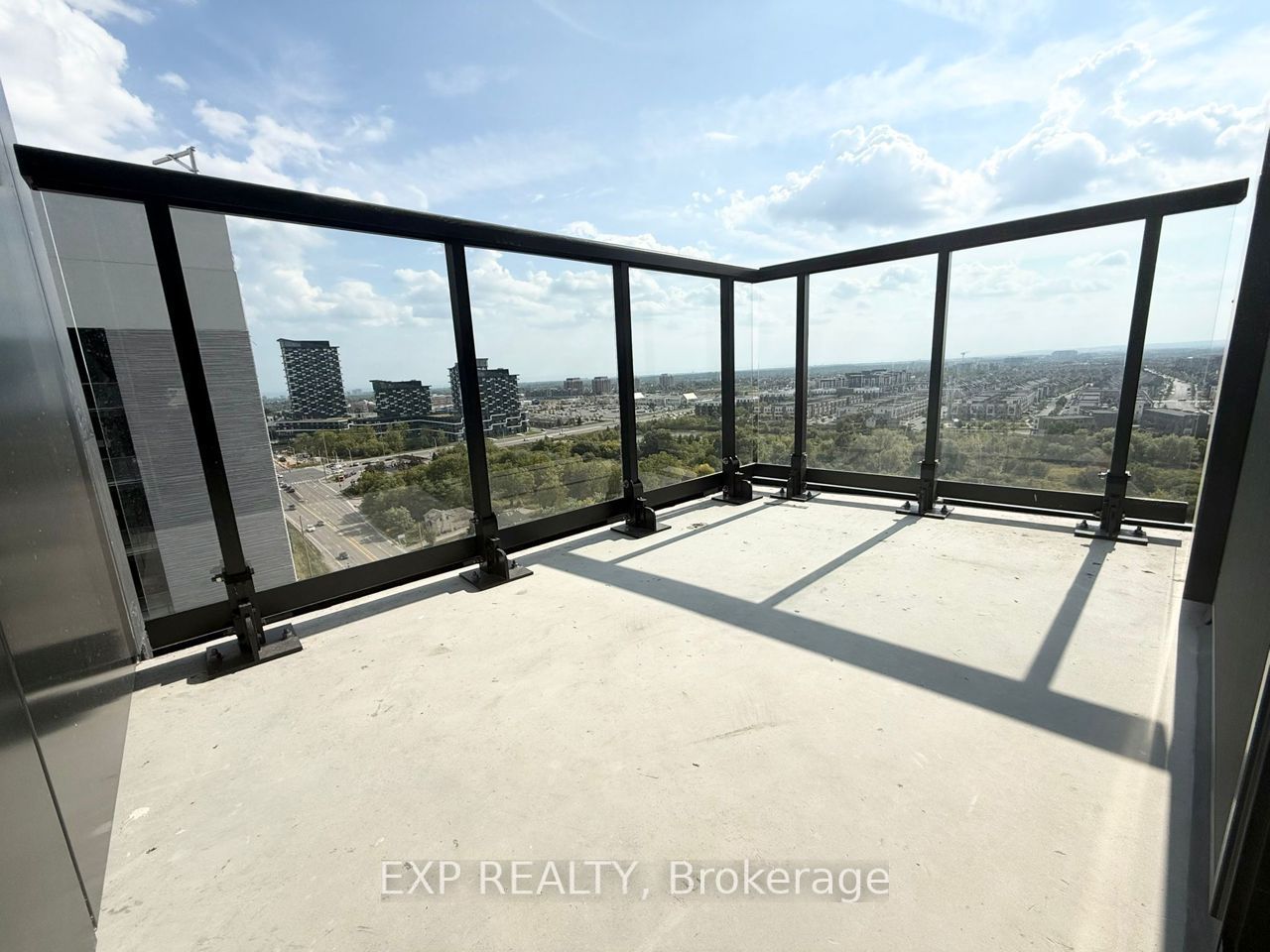 3079 Trafalgar Road 1602 Property Photo 18