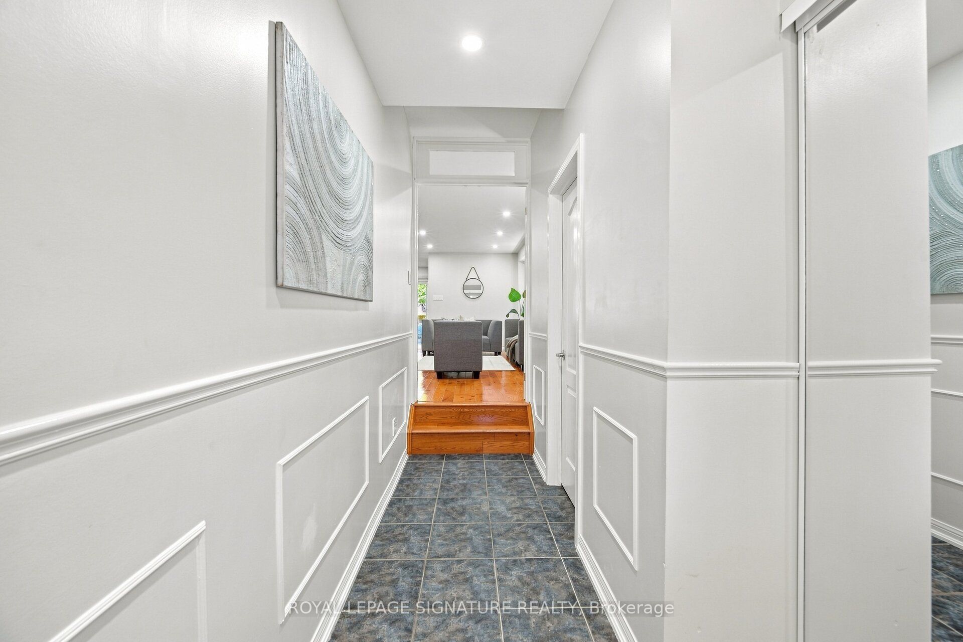 1137 Houston Drive Property Photo 6