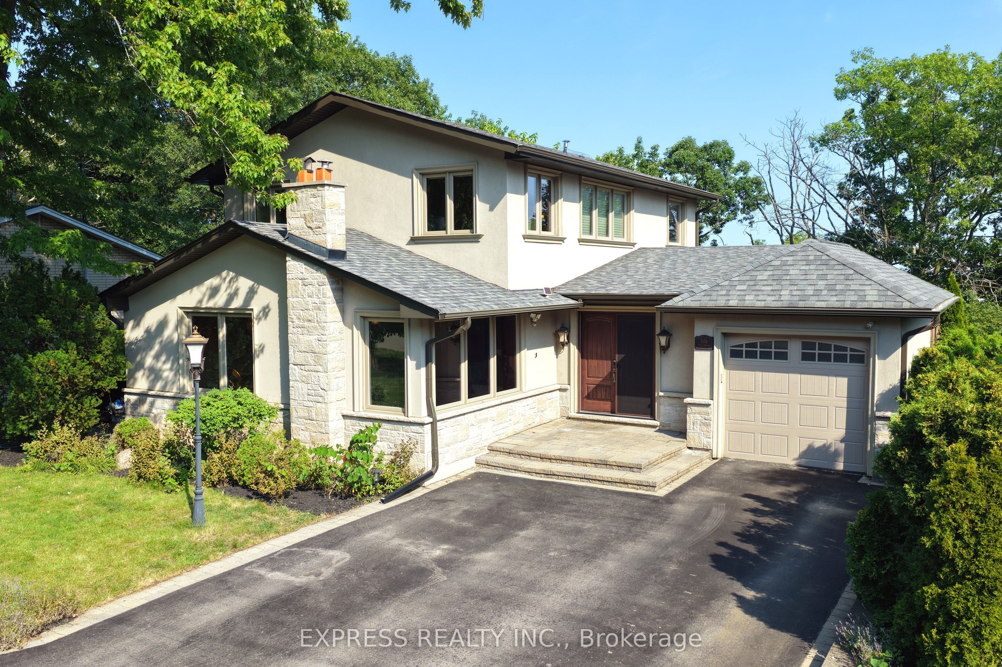 506 Falgarwood Drive Property Photo 2